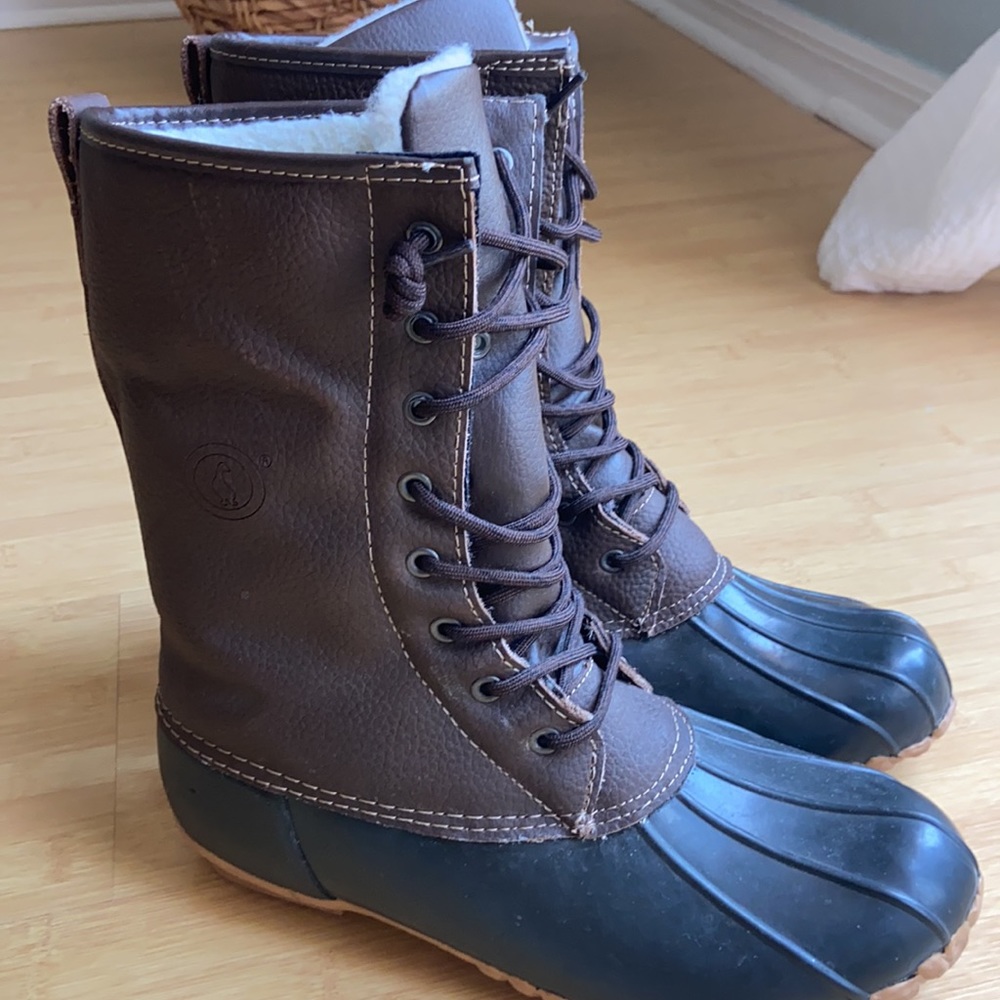 Sporto Delinda size 10